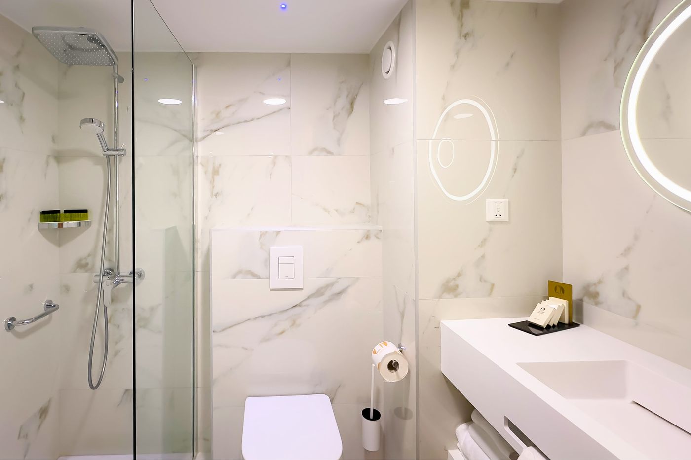 Cavo-Maris-Beach-Room-40