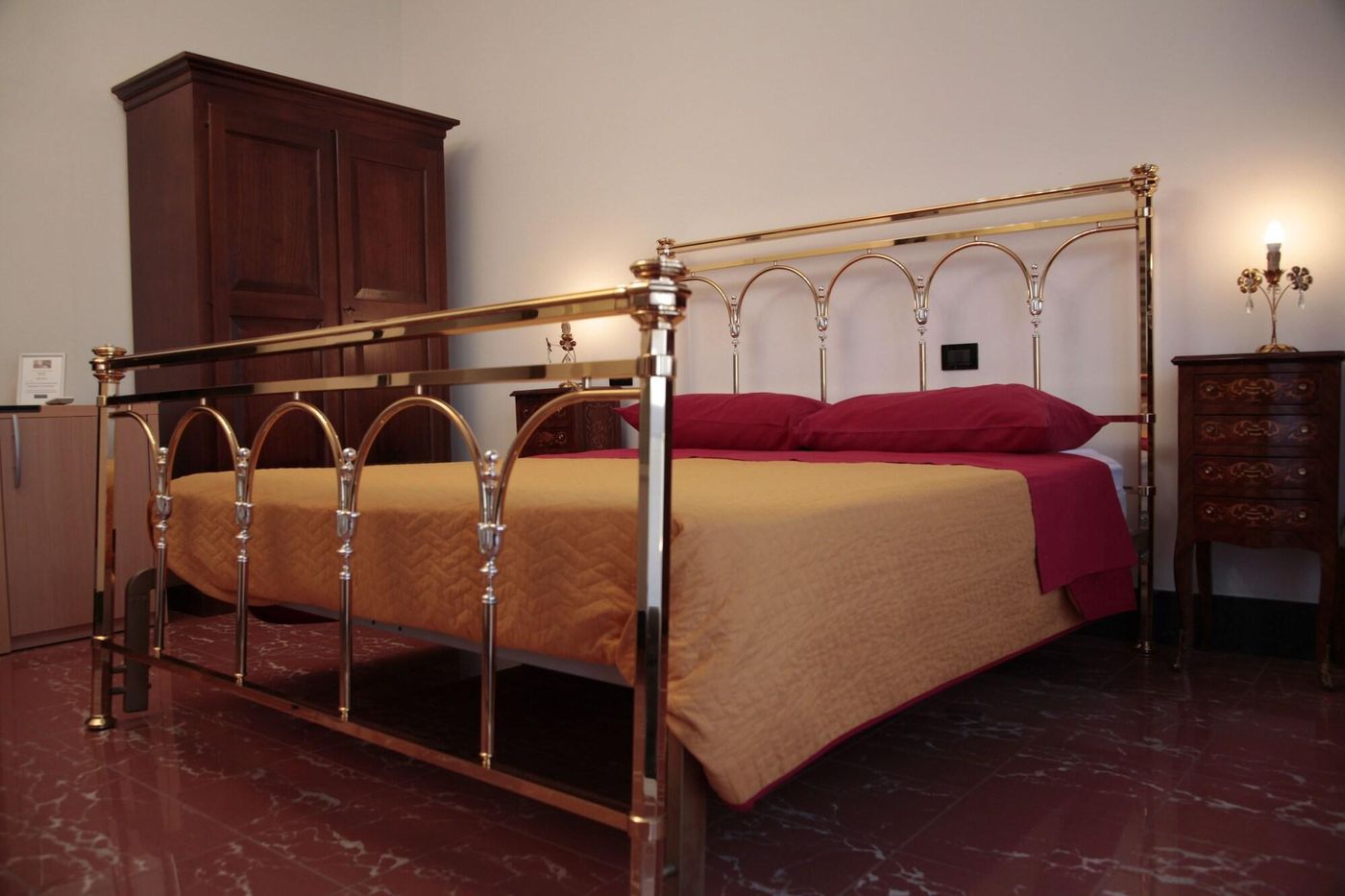 Christian-Bed-Breakfast-Room-1