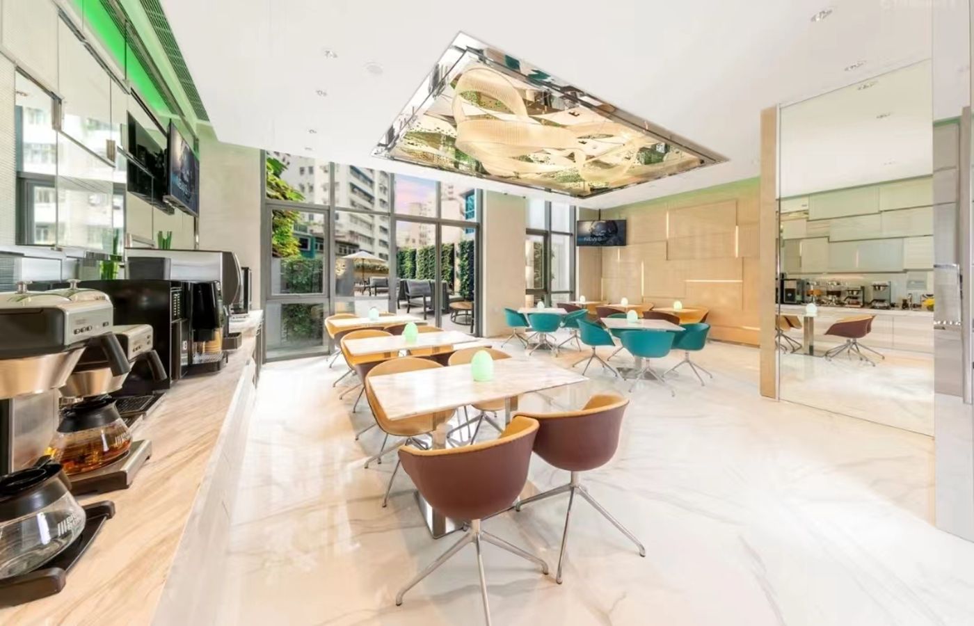 iclub-AMTD-Sheung-Wan-Hotel-Lobby-5