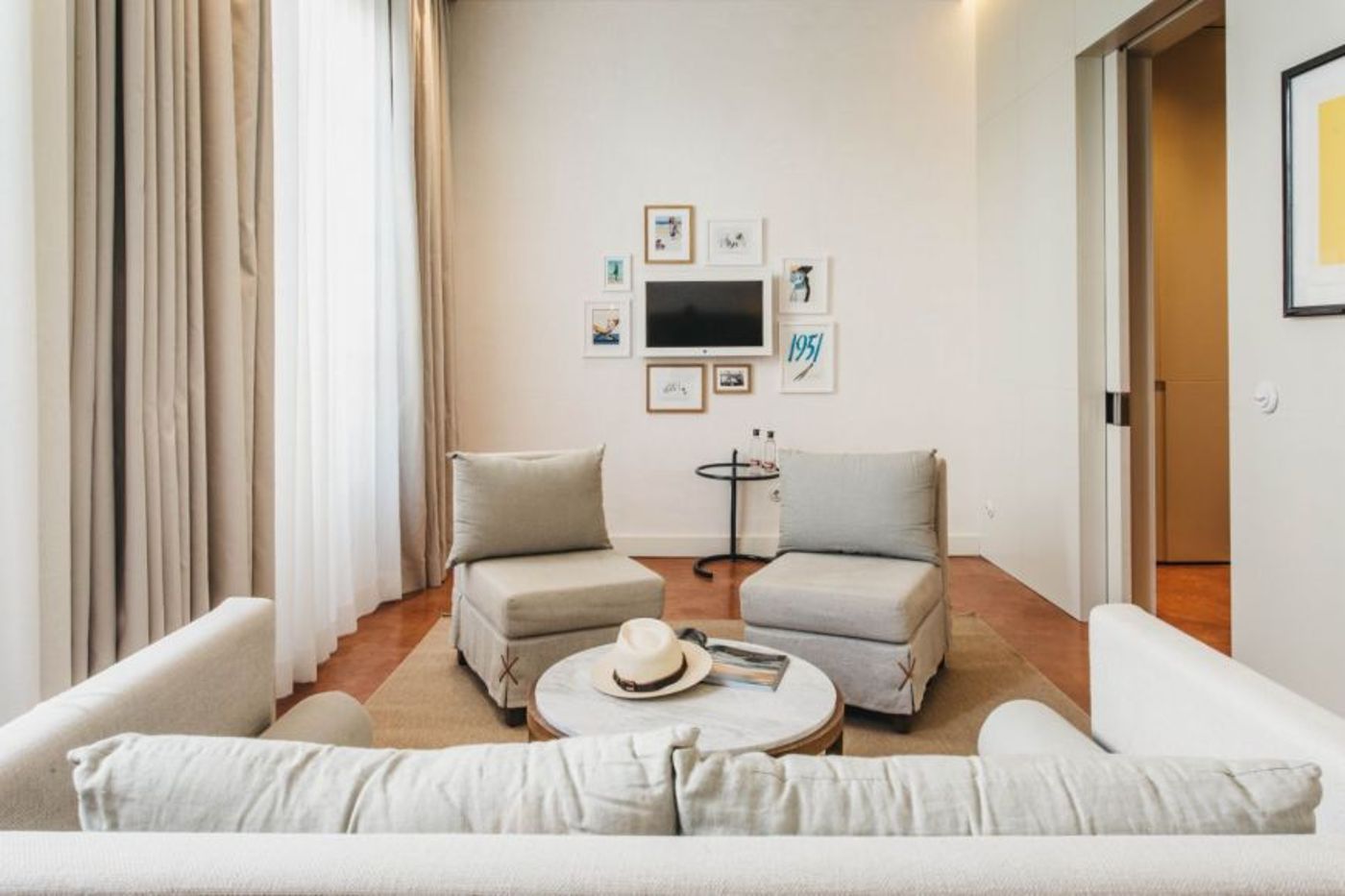 Can-Faustino-Room-38