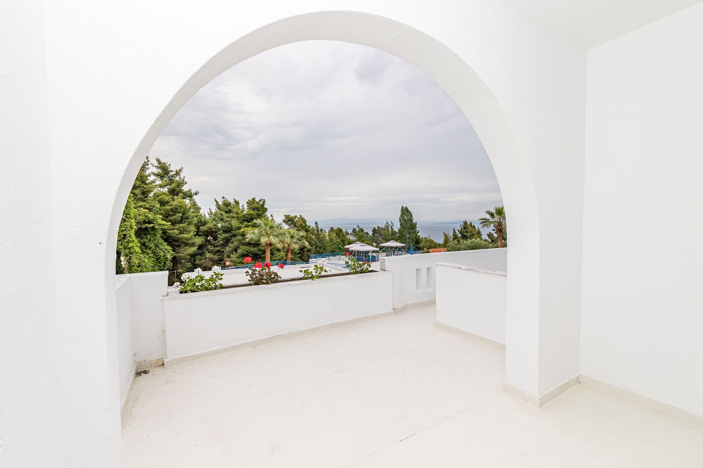 Theo-Bungalows-Room-36