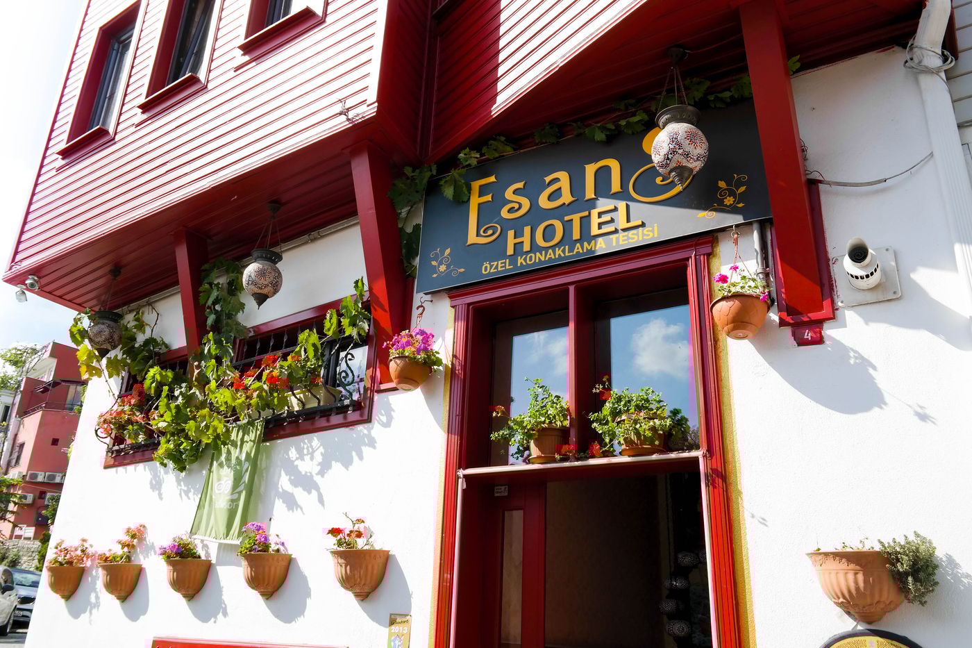 Esans - Turkey - SULTANAHMET/ISTANBUL - General view - 2