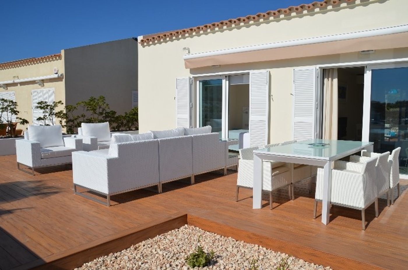 Villas-del-Lago-Terrace-5