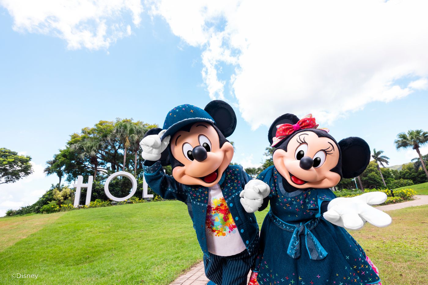 Disney-s-Hollywood-Hotel-Room-32