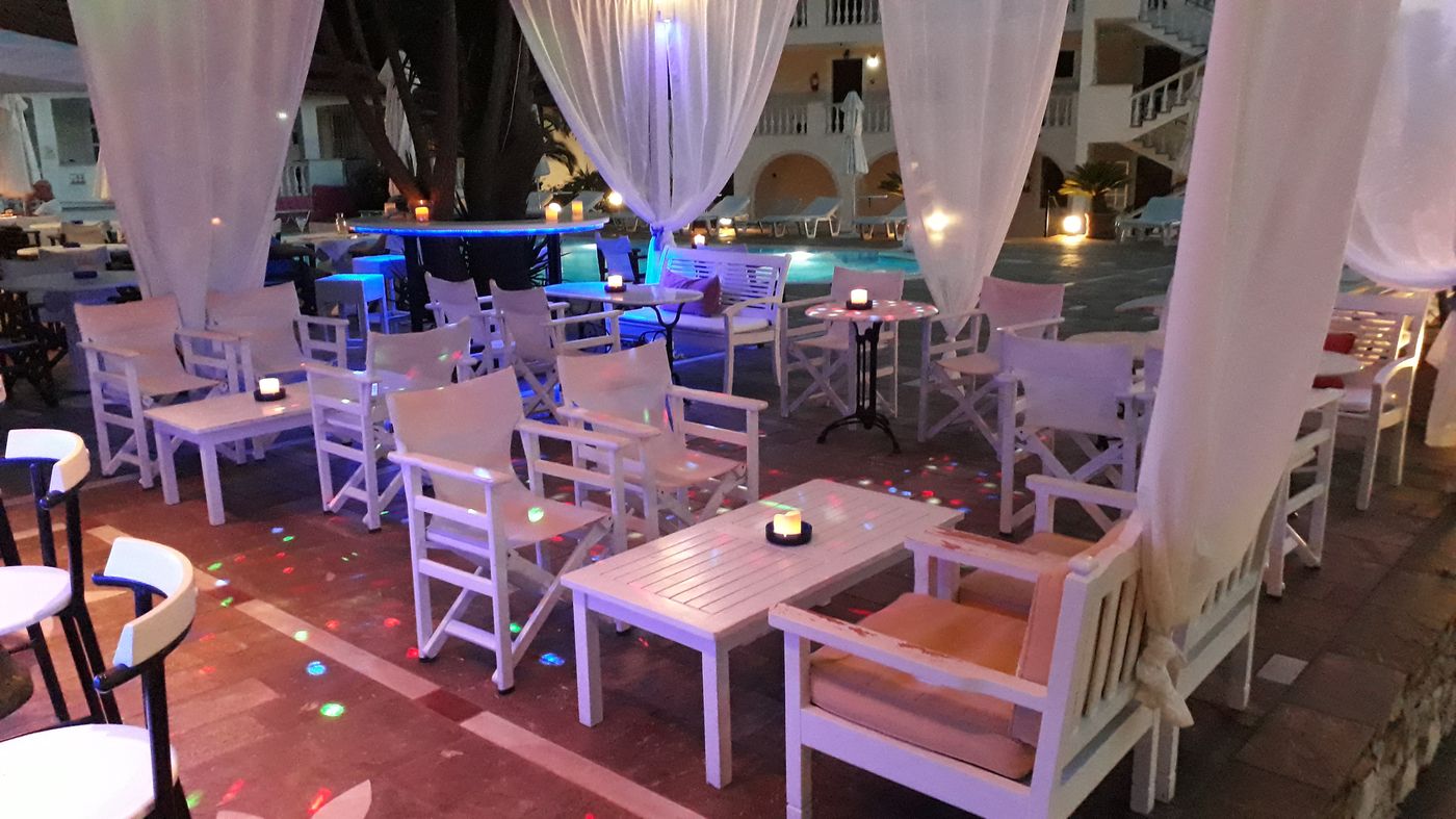 Villa-Christina-Bar-27