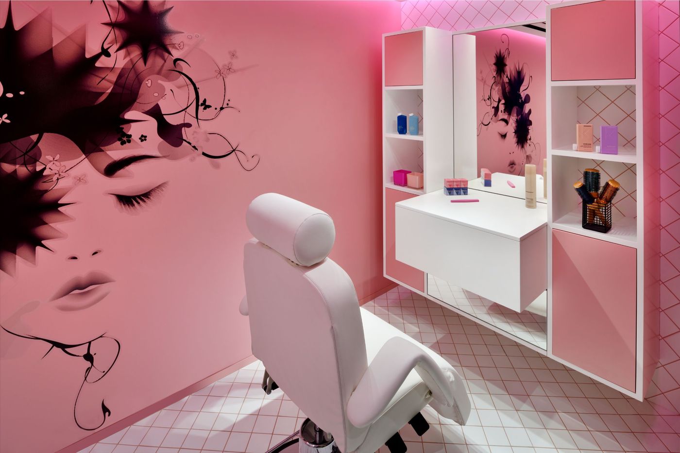 Movenpick-Bur-Dubai-Sports-and-Entertainment-57