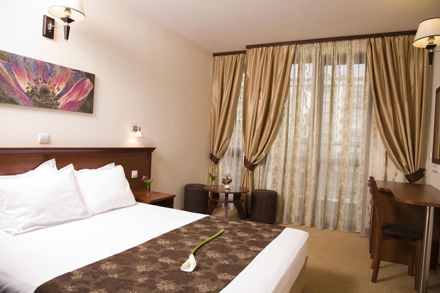 Hotel Favorit-Bulgaria-SOFIA-Room-10