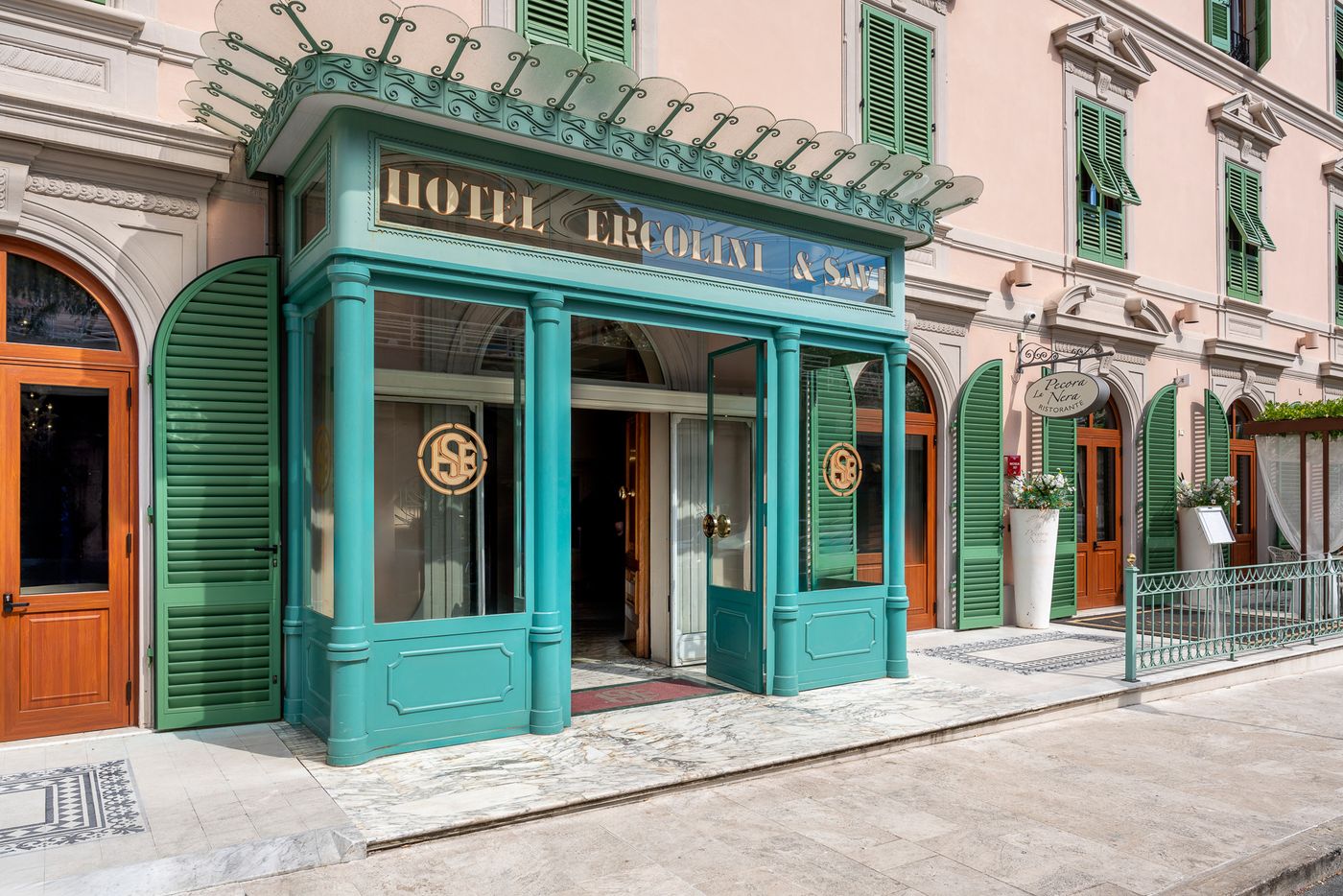 Hotel-Ercolini-e-Savi-General-view-1