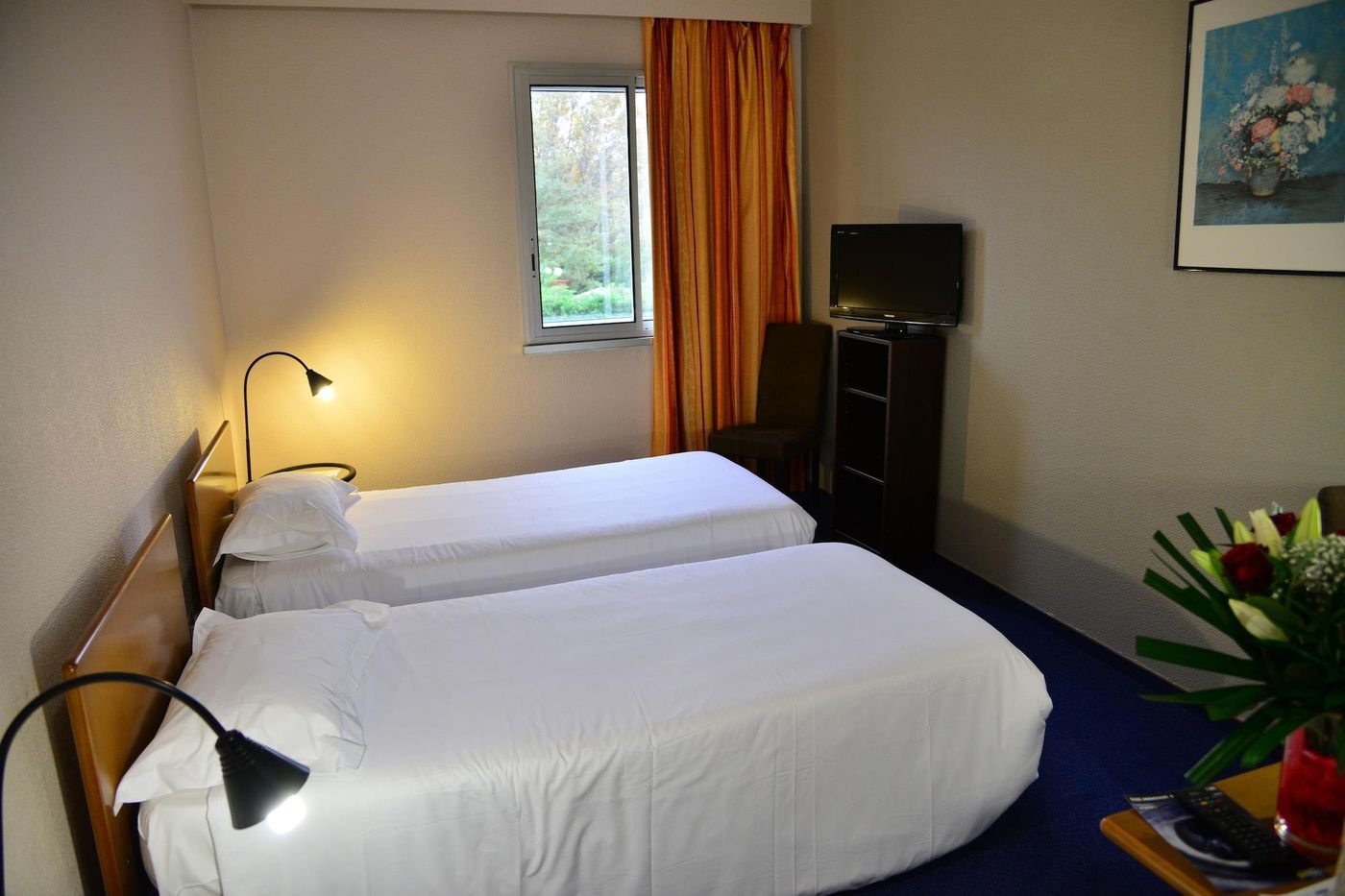 Aéroport Hôtel - France - MAUGUIO - Room - 8