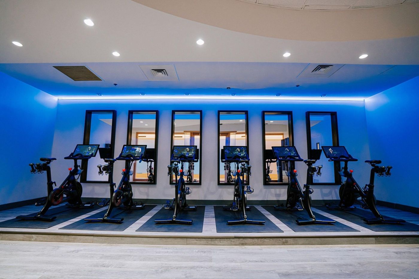 Westin-Bayshore-Vancouver-General-view-71