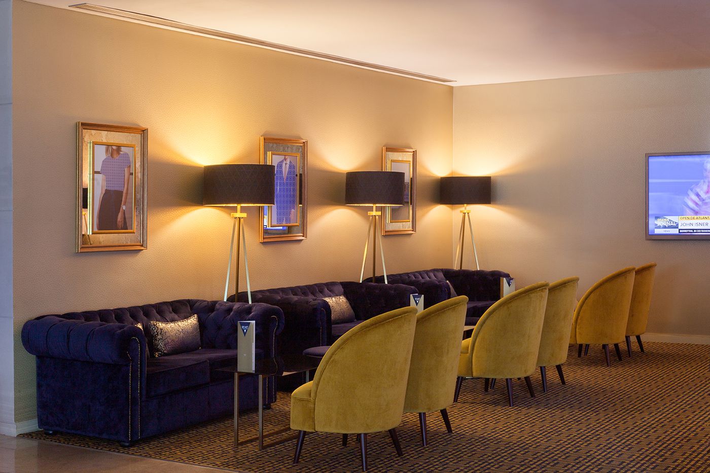 Lutecia-Smart-Design-Hotel-Lobby-8