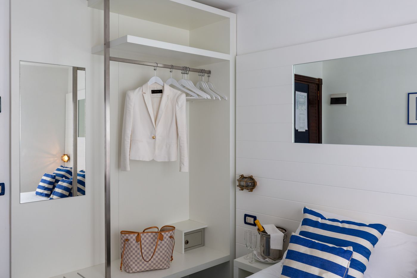 Hotel-Il-Faro-Sorrento-Room-15