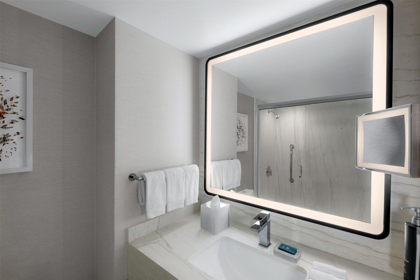 Hilton-Los-Angeles-Airport-Room-47