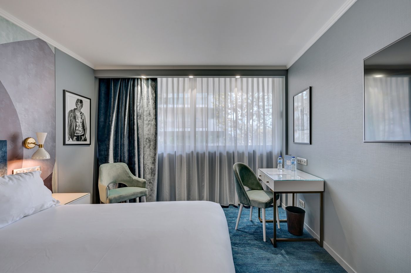 Juliana-Cannes-Room-15