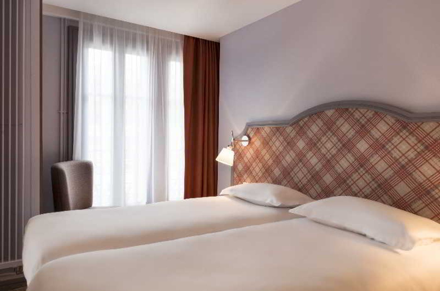 Hotel-Boris-V--by-HappyCulture-Room-28