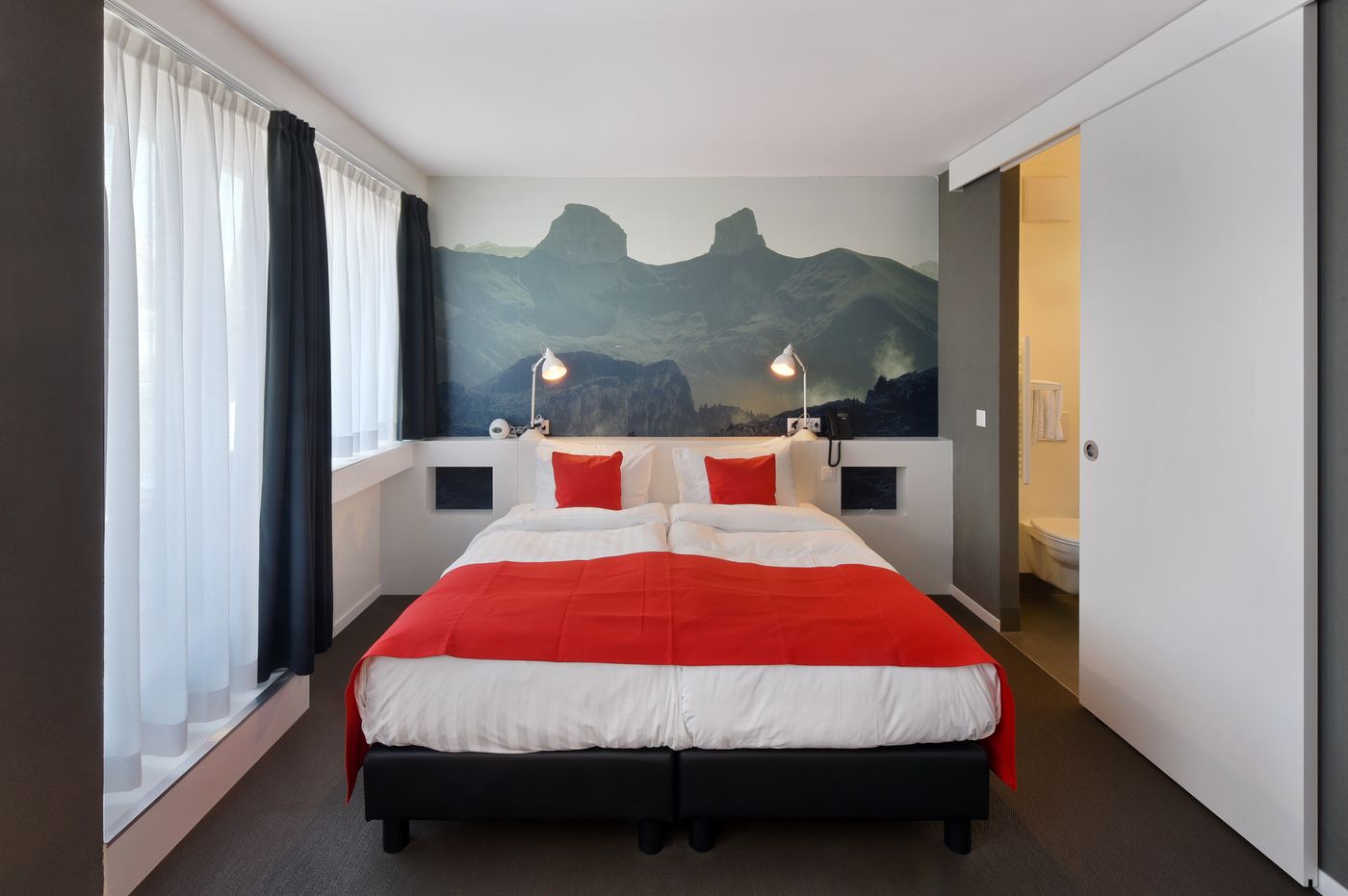 Home-Swiss-Hotel-Room-41