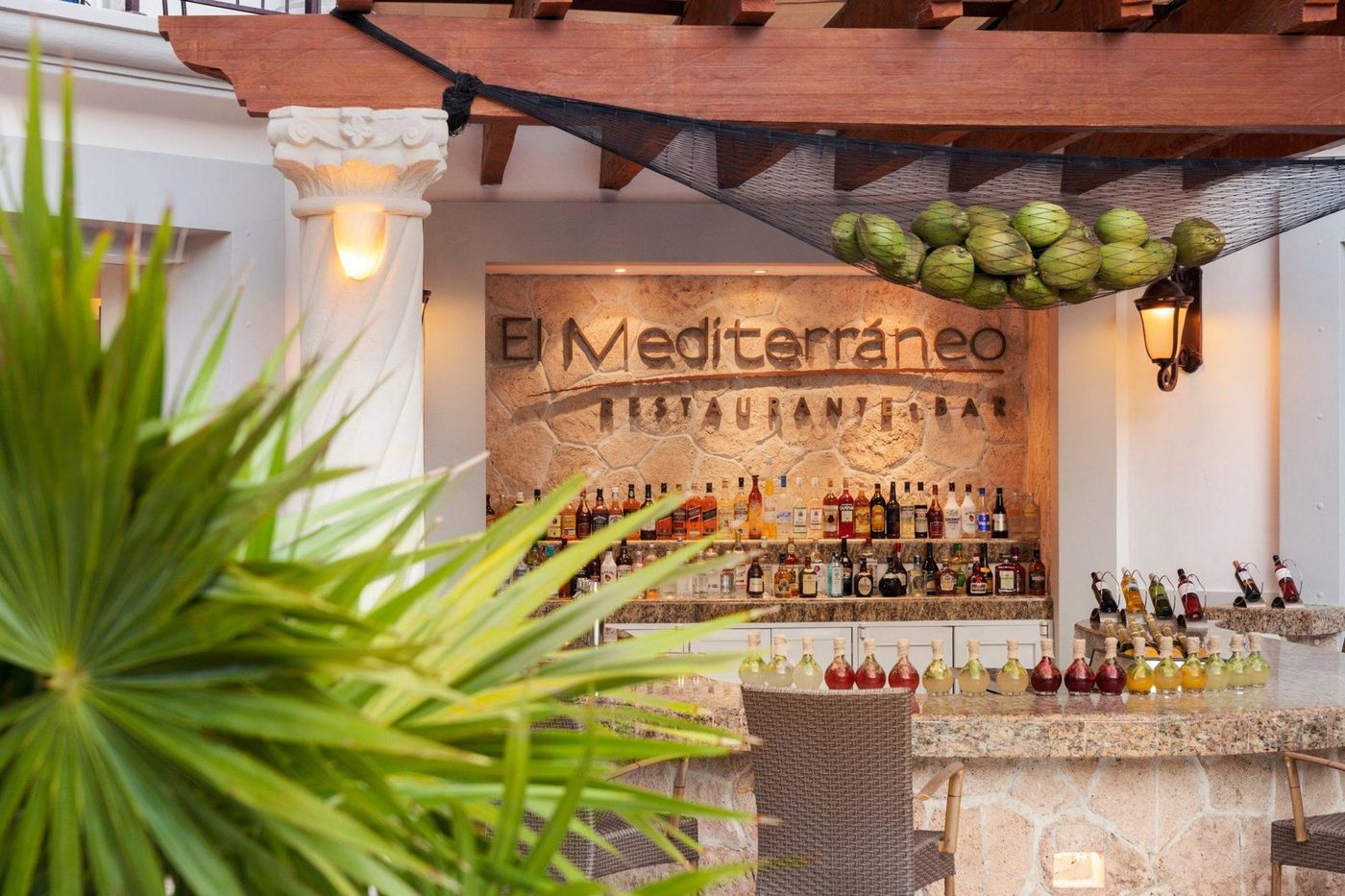 Hilton-Playa-del-Carmen-All-inclusive--The-Royal--Bar-59