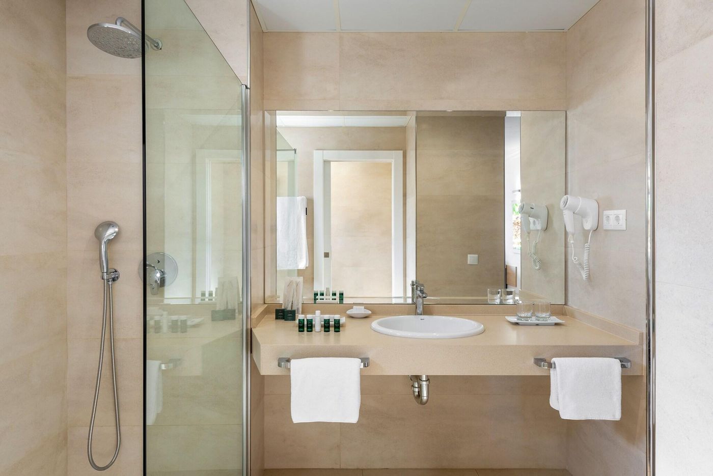 Las-Arenas-Affiliated-by-Melia-Room-39