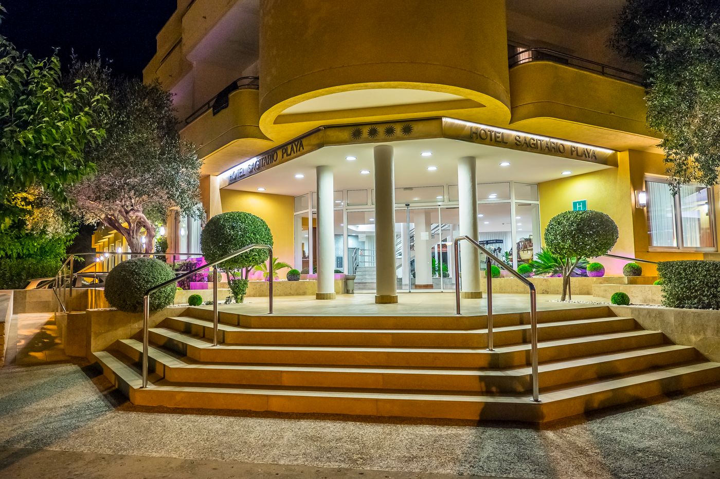 Sagitario-Playa-Lobby-6