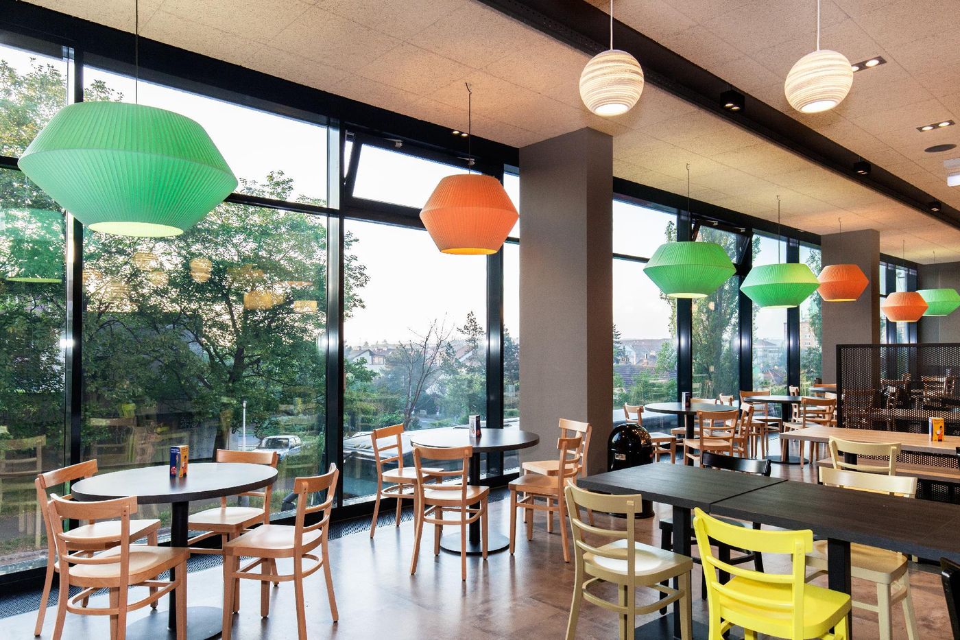 a-o-Prague-Rhea-General-view-11