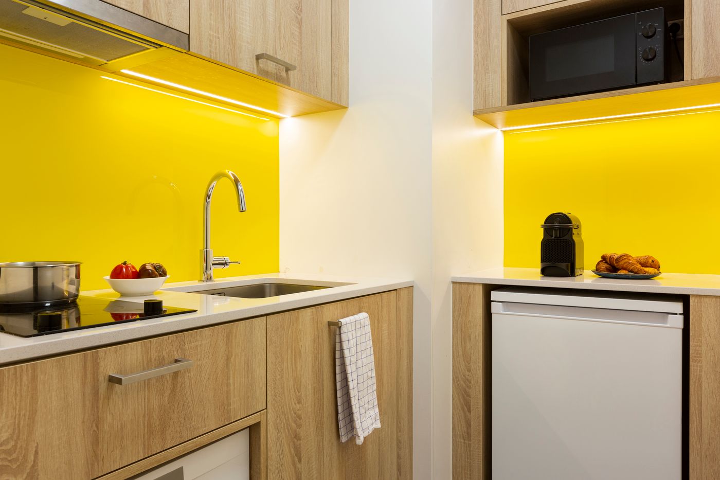 Citadines-Tour-Eiffel-Room-5