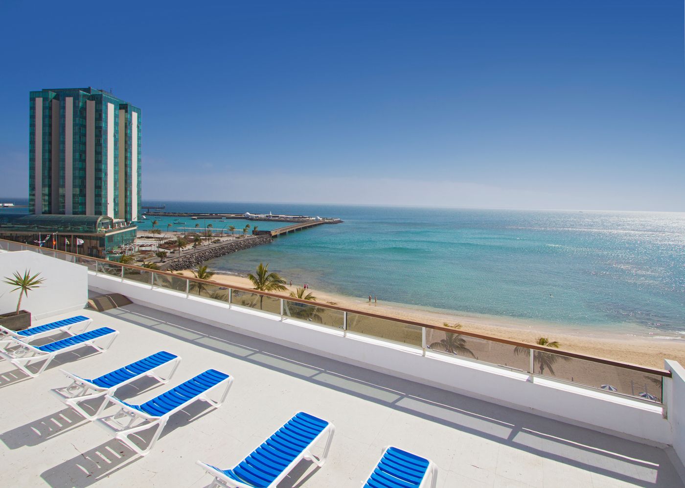 Hotel-Lancelot-Terrace-6