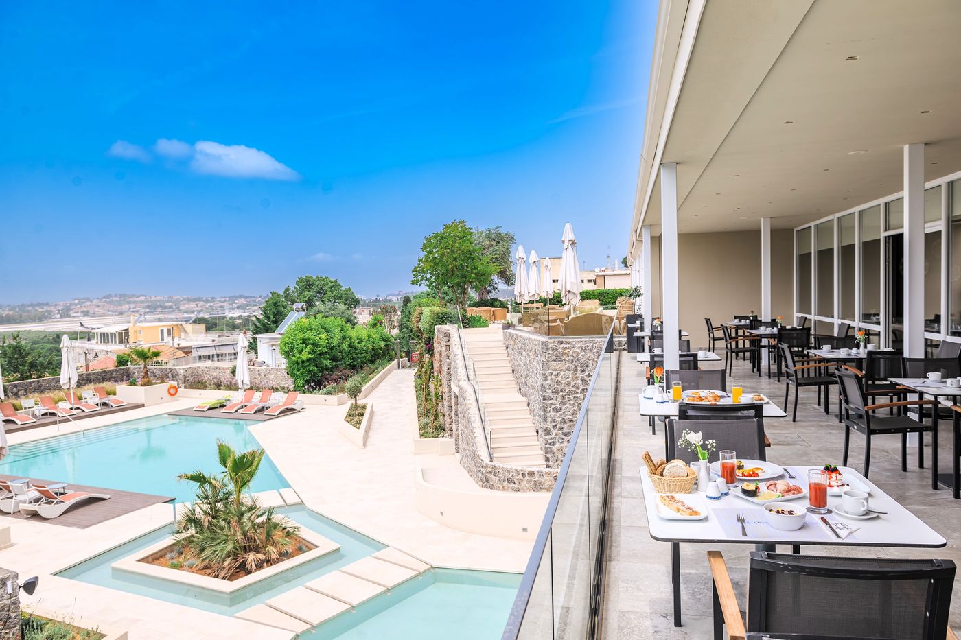 Divani-Corfu-Palace-Restaurant-8