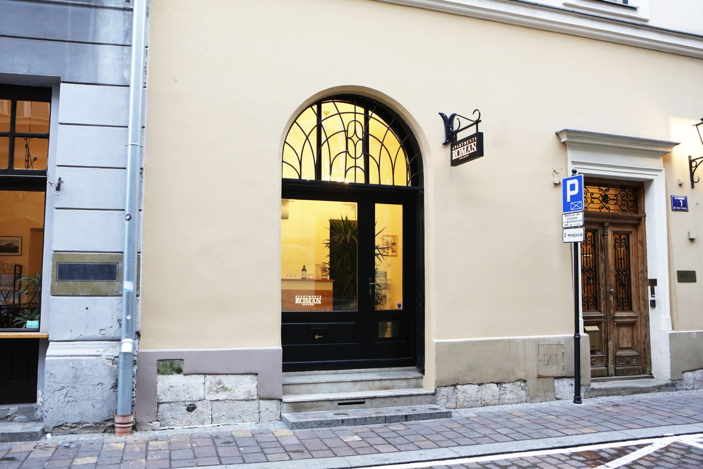 Apartments-Roman-General-view-1