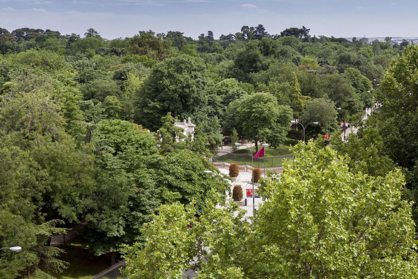 AC-Hotel-Palacio-del-Retiro-Autograph-Collection-General-view-92