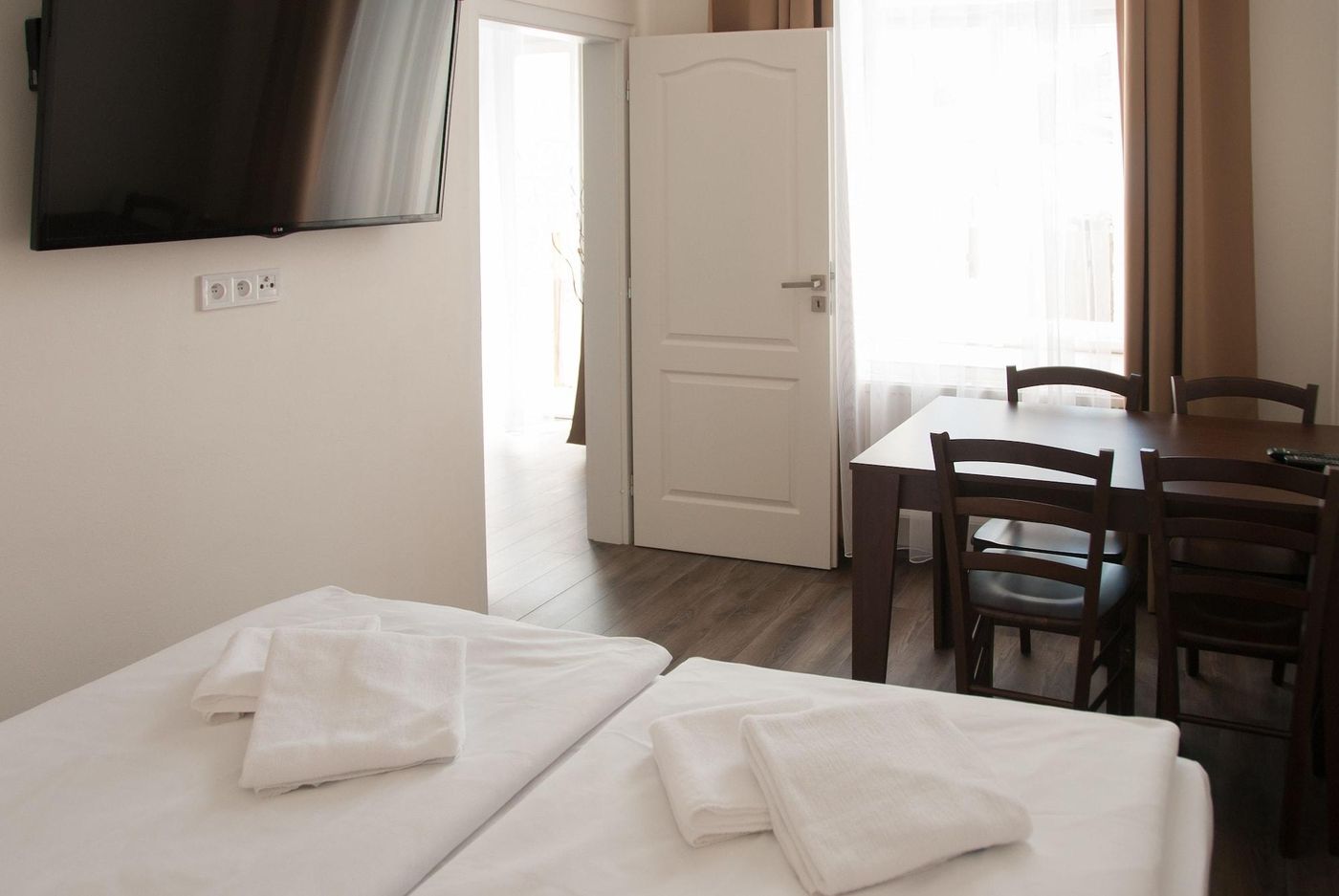 Residence-Vysta-Room-17