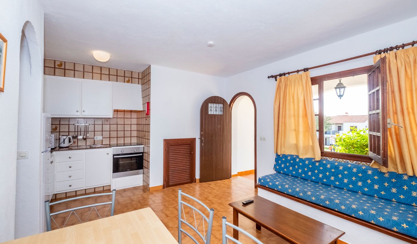 Son-Bou-Gardens-Room-44