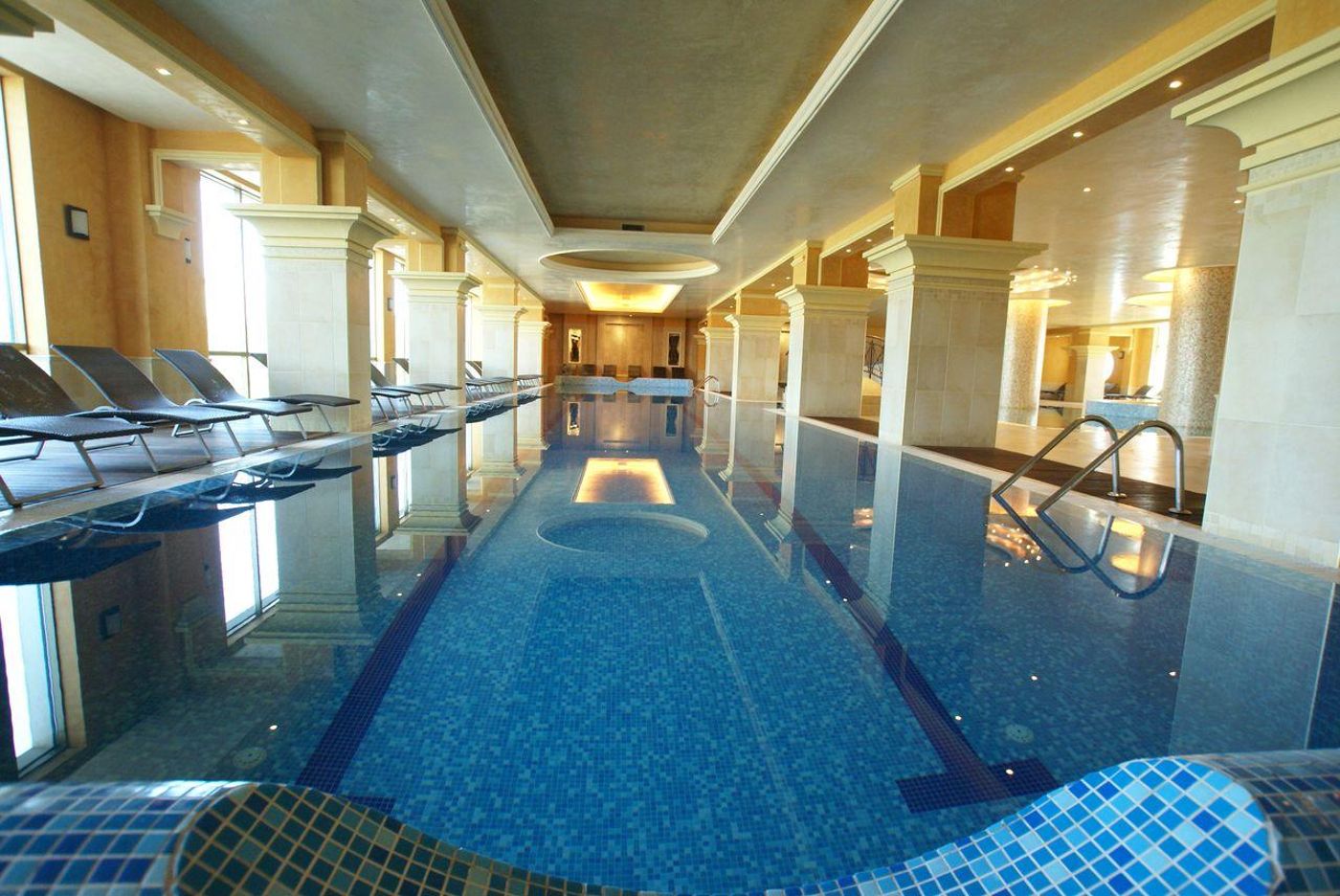 Sunset-Resort-Pool-71