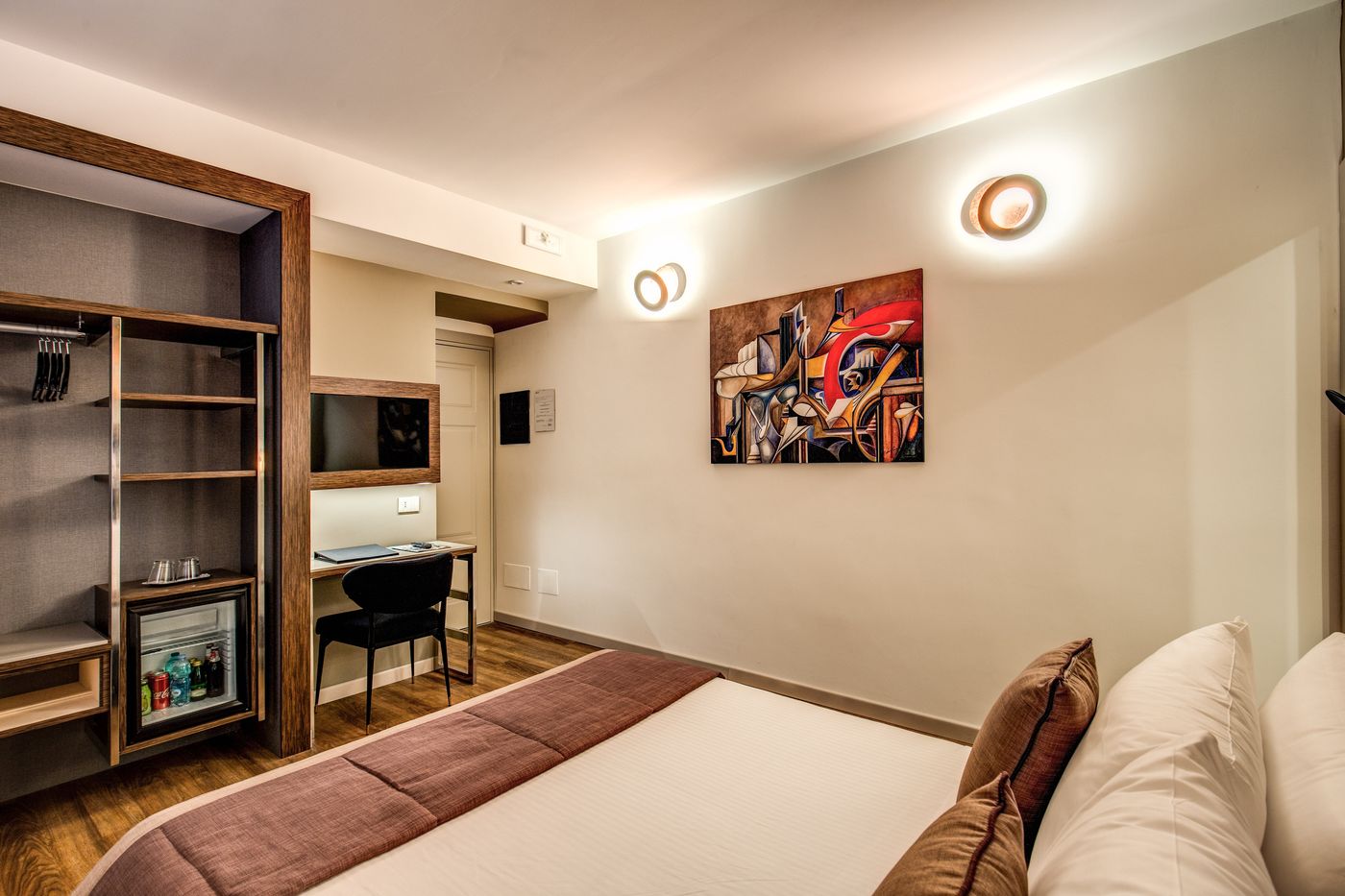 Al-Manthia-Hotel-Room-16