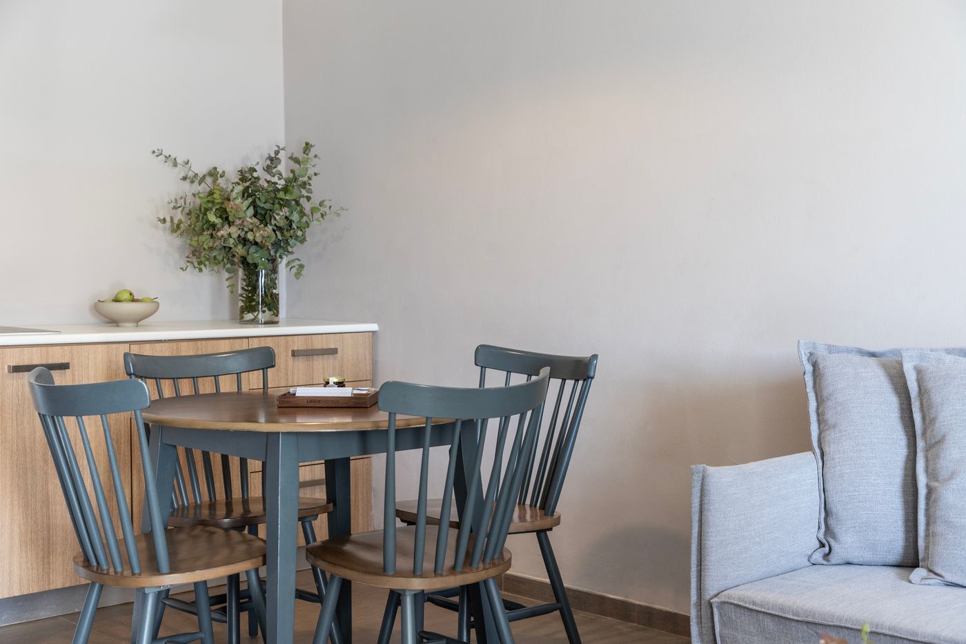 Louis-St-Elias-Resort---Waterpark-Room-68