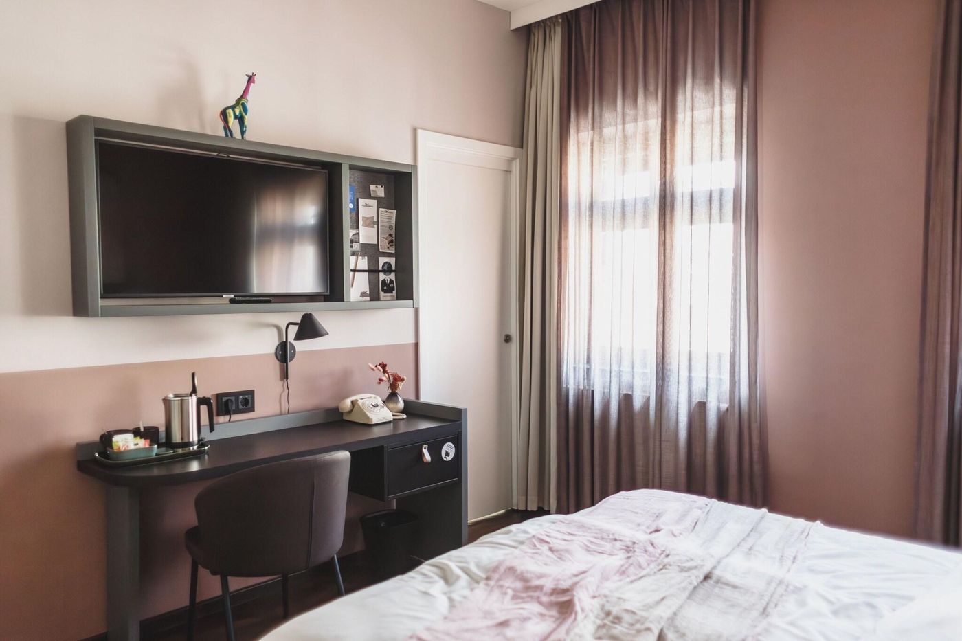 The-Circus-Hotel-Room-57