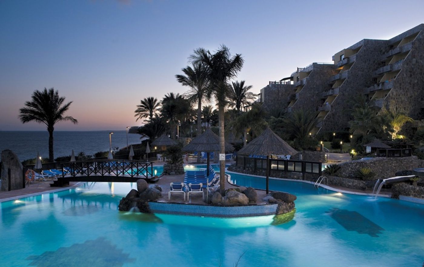 BlueBay-Beach-Club-General-view-4