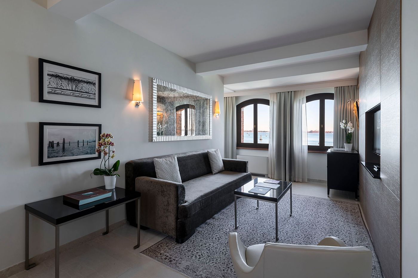 San-Clemente-Palace-Kempinski-Hotel-Venice-Room-40