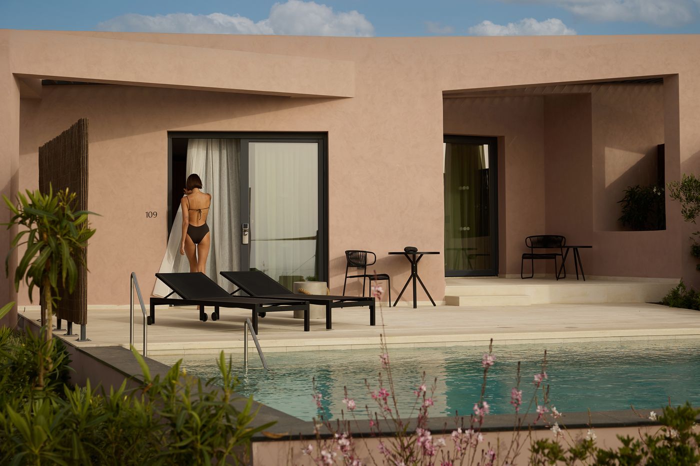 Domes Novos Santorini, Autograph Collection