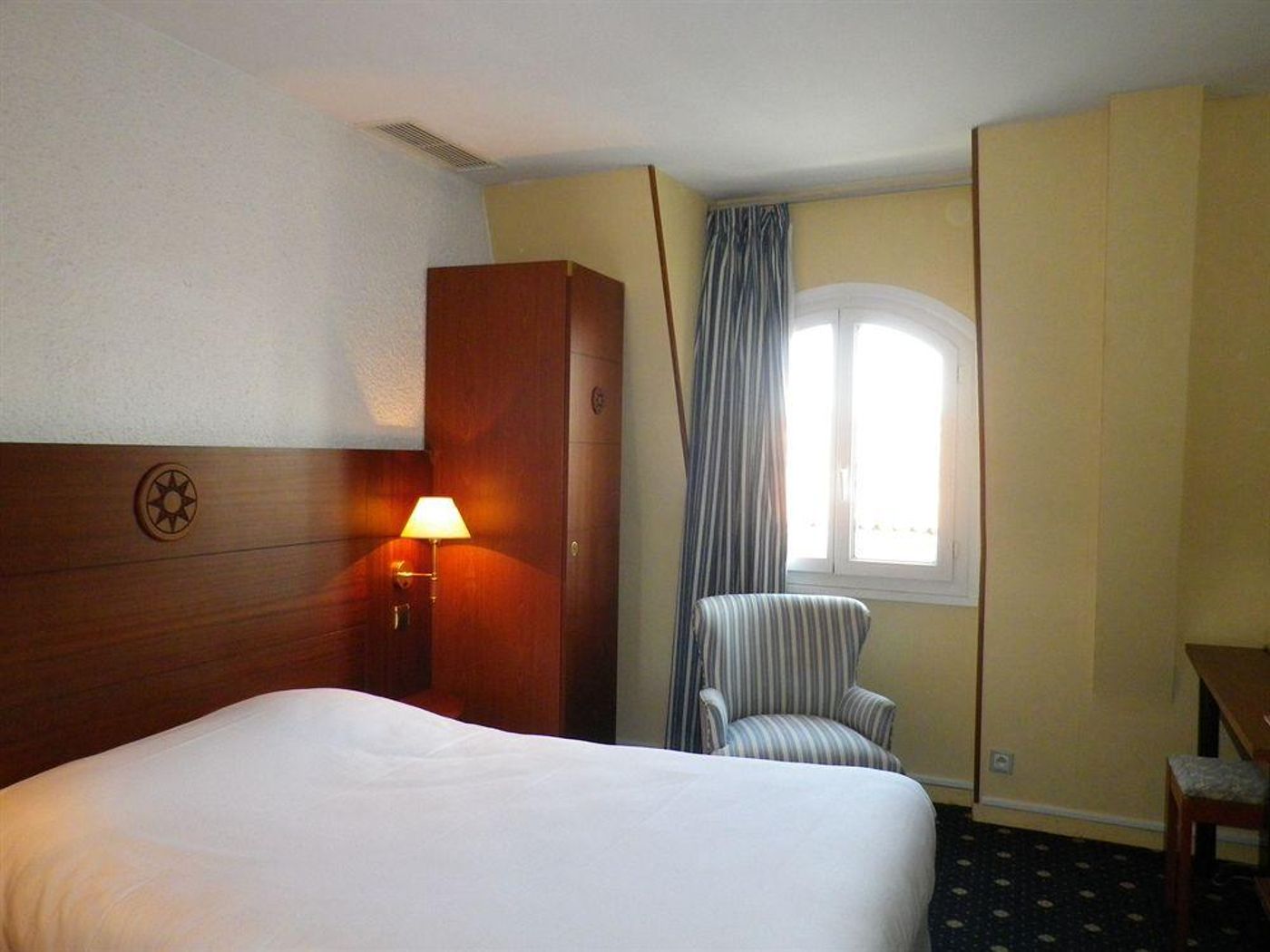 Hotel Le Yachtman, The Originals Collection-France-LA ROCHELLE-General view-5