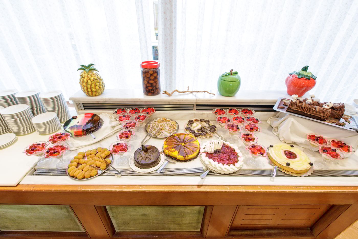 Sovereign-Beach-Hotel-Restaurant-40