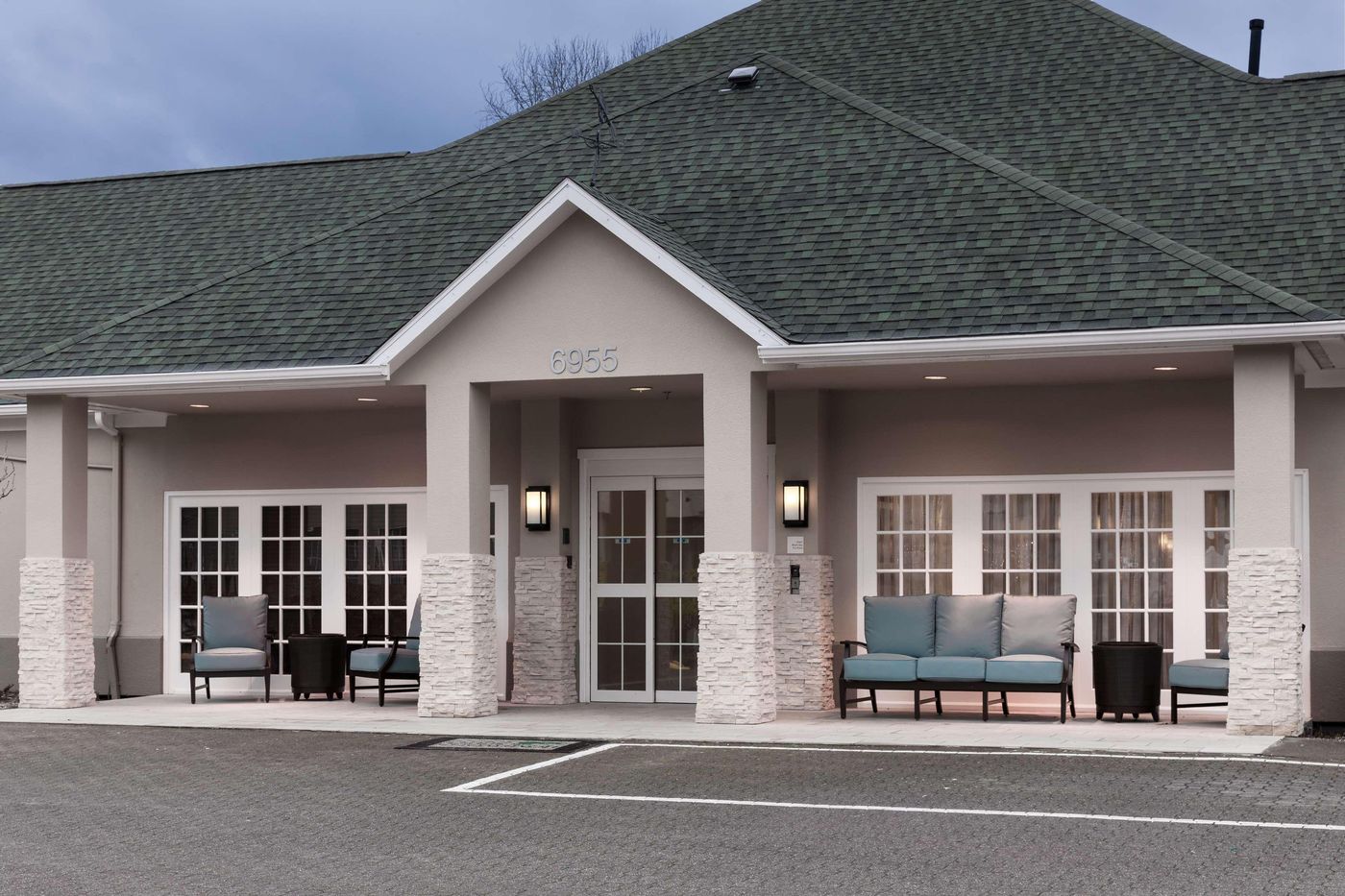 Homewood Suites by Hilton Seattle Tacoma -United States-TUKWILA-General view-6