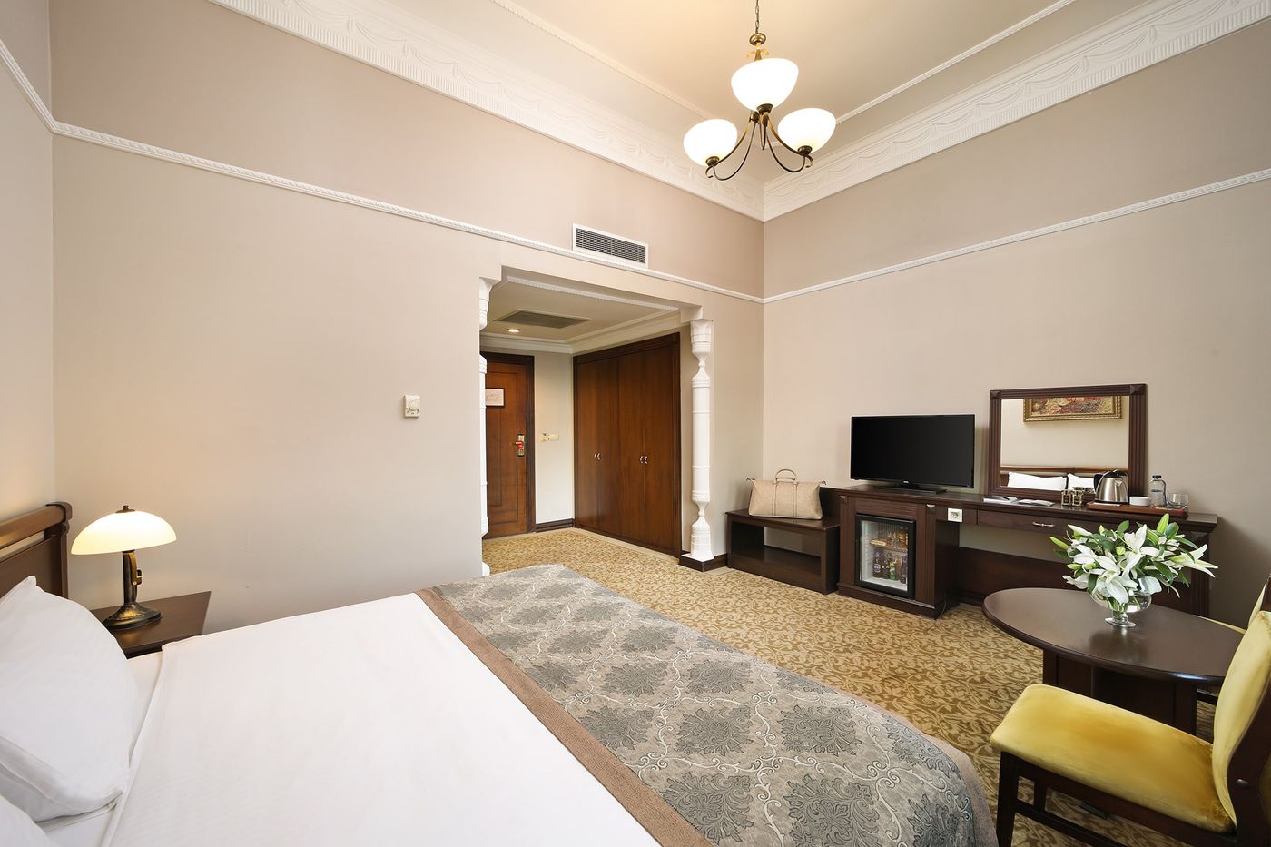 Legacy-Ottoman-Hotel-Room-27