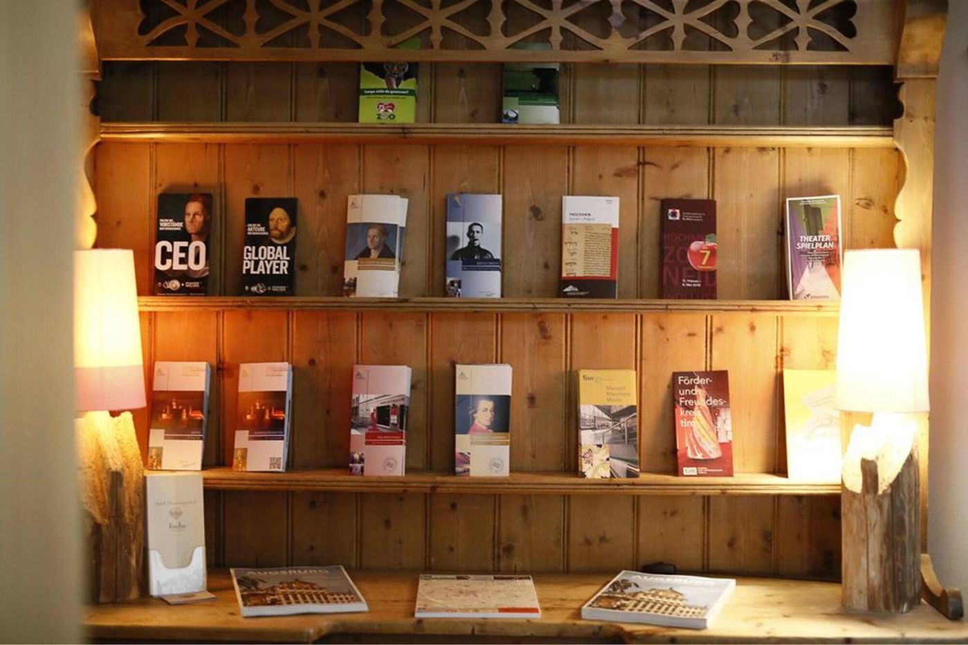 Hotel Brauereigasthof Fuchs-Germany-NEUSAESS-Lobby-3