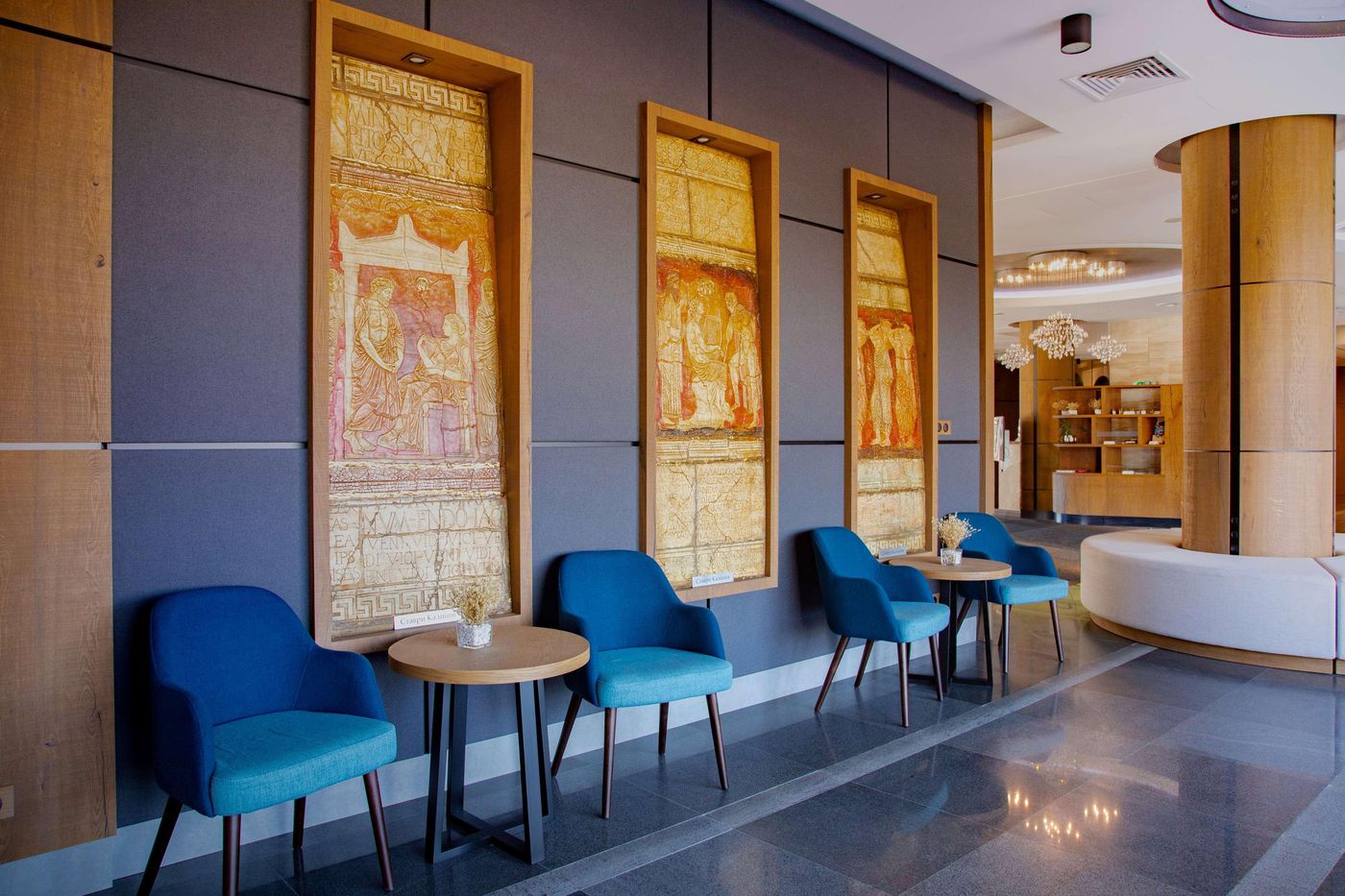 Metropolitan Sofia member of Radisson Individuals-Bulgaria-SOFIA-Lobby-6