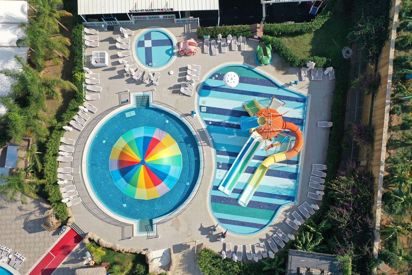 Haydarpasha-Palace-Pool-11