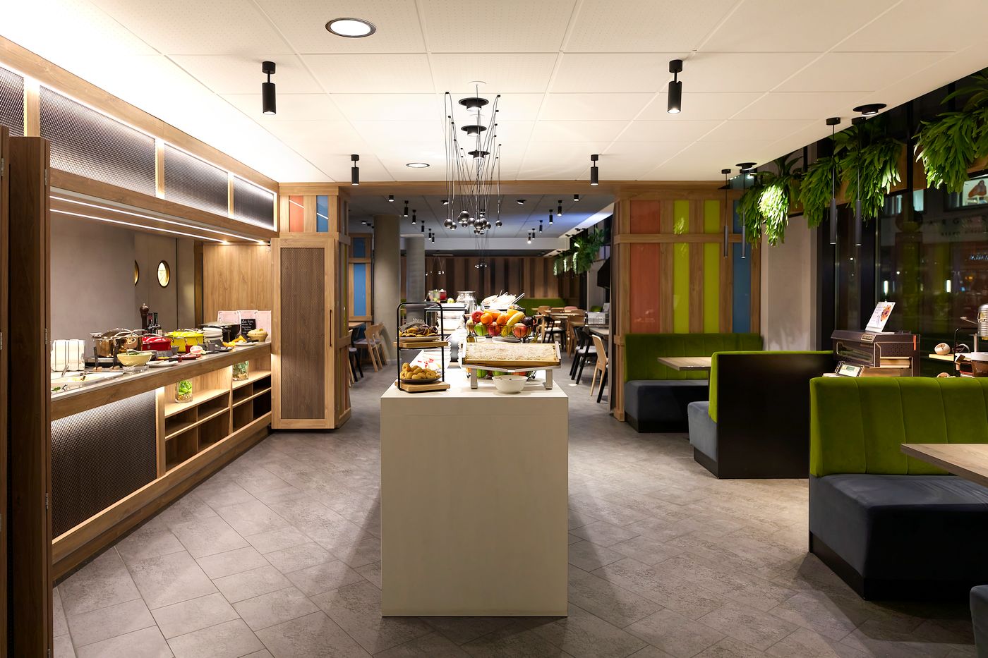 Novotel-Suites-Berlin-City-Potsdamer-Platz-Restaurant-14