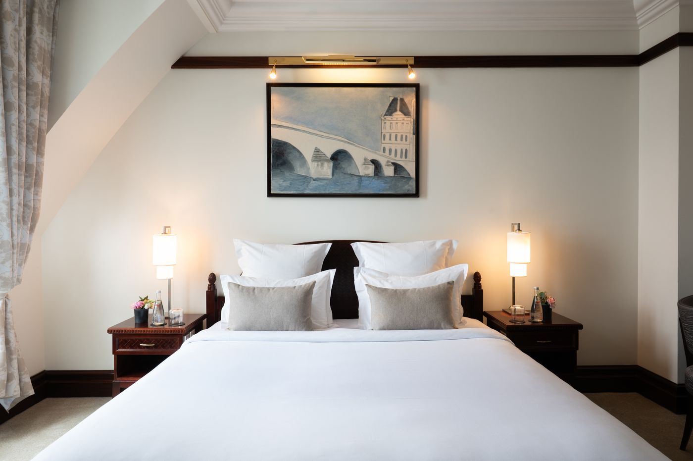 Hotel-Signature-Saint-Germain-des-Pres-Room-37