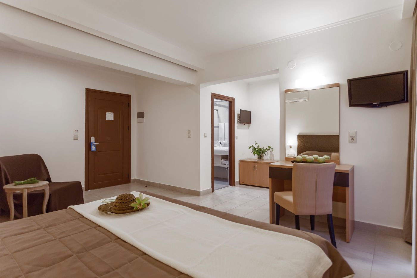Lagomandra-Beach-Hotel-Room-37