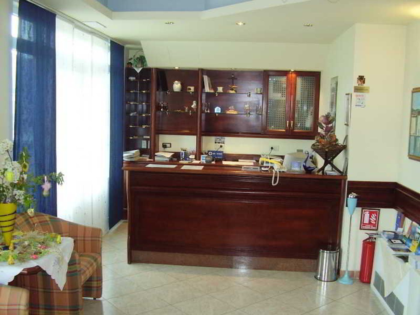 Adria-Croatia-KASTEL STAFILIC-Lobby-10