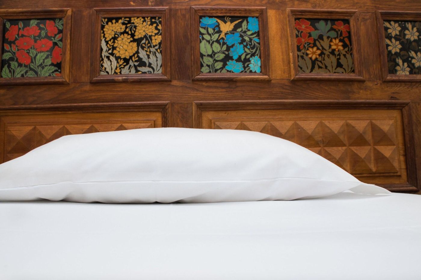 Sant-Jordi-Hostels-Lisbon-Room-45